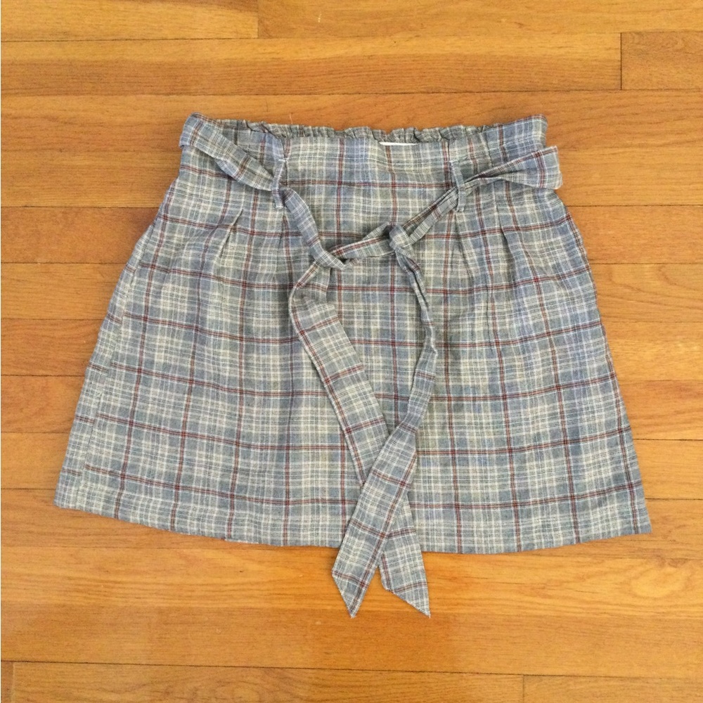 American Eagle plaid skirt, multi color, size M, brand new